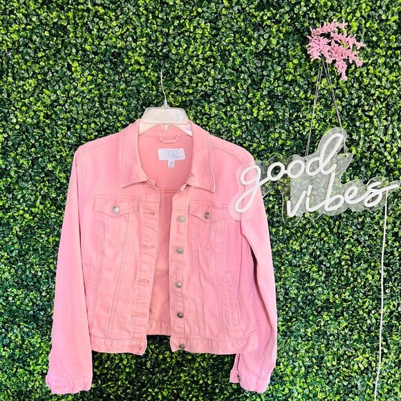 πΈPink Time and Tru Upcycled Denim JacketπΈ - Picture 2 of 3